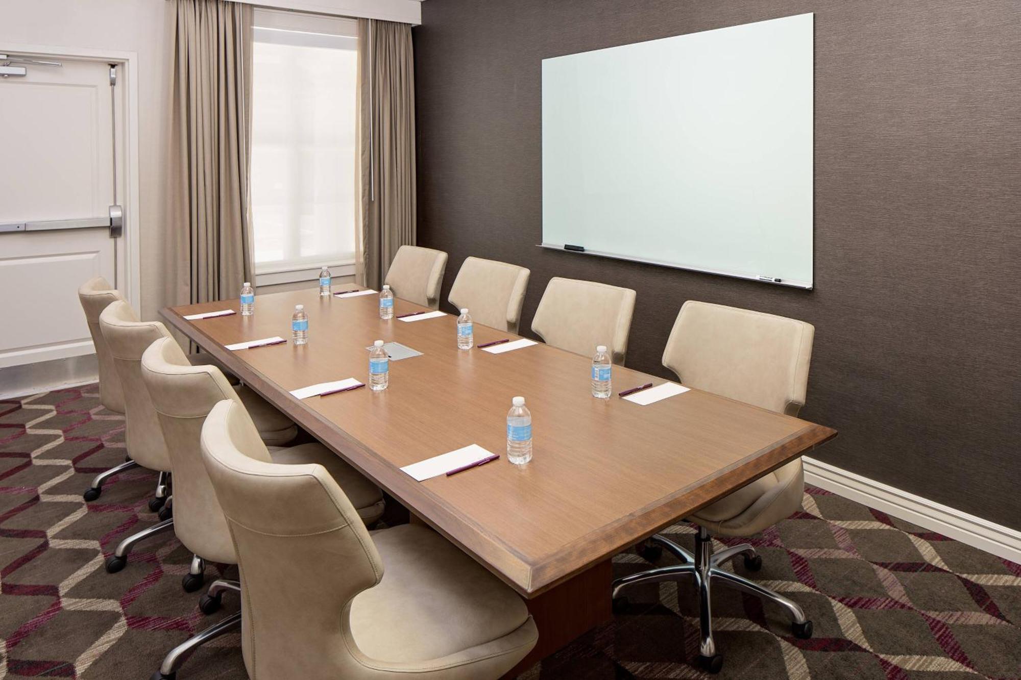 Residence Inn By Marriott Tucson Williams Centre Экстерьер фото